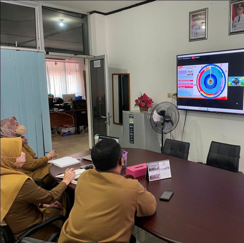 zoom meeting Rapat koordinasi pengelolaan posyandu  tahun 2021