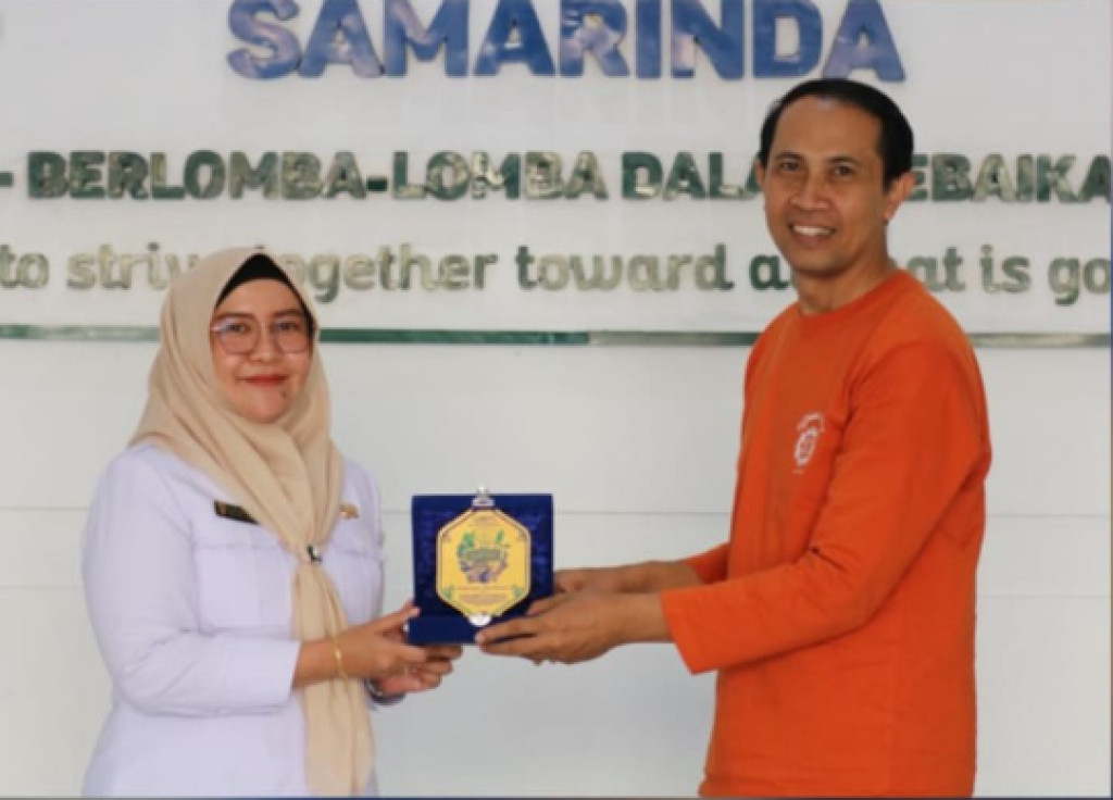 MPLS jadi Momentum Edukasi, DP2PA Kota Samarinda bekali Siswa SMP Fatabiqul Khairat tentang Bahaya Pornografi