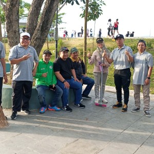 Kerja Bakti di Teras Samarinda