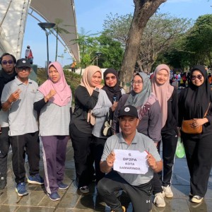 Kerja Bakti di Teras Samarinda